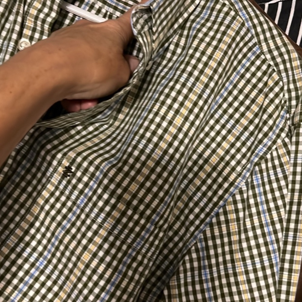 Button down shirts - Picture 9 of 16